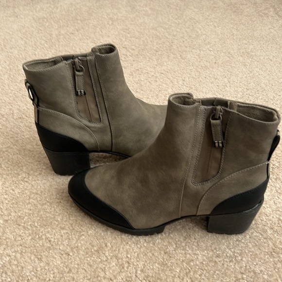 New Dr. Scholls Ankle Boots Block Heel Comfort Taupe Size 8 - Picture 7 of 7